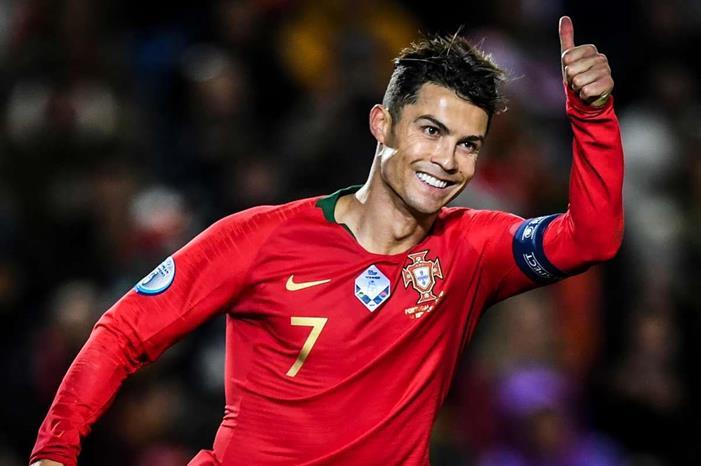 مدافع تركيا : صعودنا أهم من تواجد رونالدو في كأس العالم ronaldo-portugaal