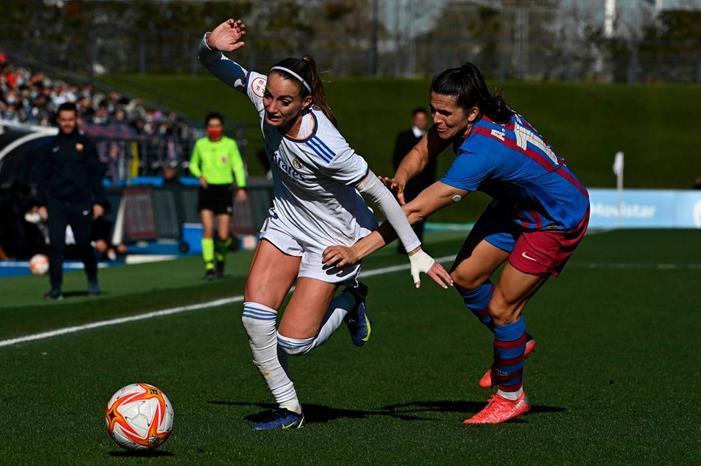 real-madrid-vs-barcelona_5635062_20211220112946