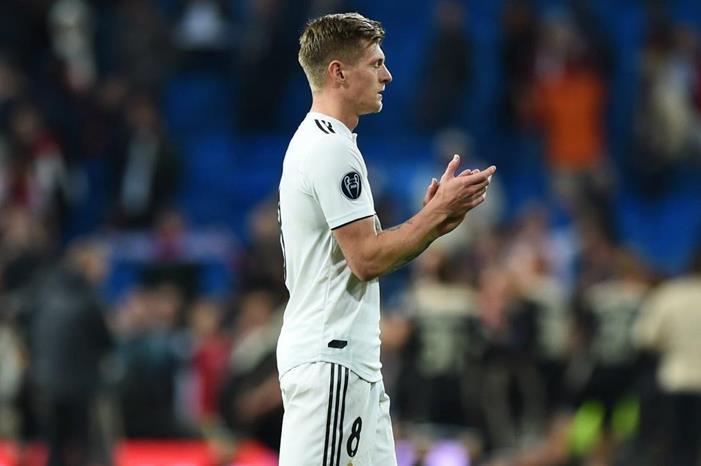 كروس: أوباميانج سبب استبدالي في الكلاسيكو toni-kroos