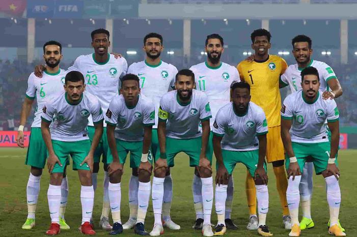 السعودية تضيع الصدارة في يوم الاحتفال بالتأهل للمونديال 6526ASGOAL-1