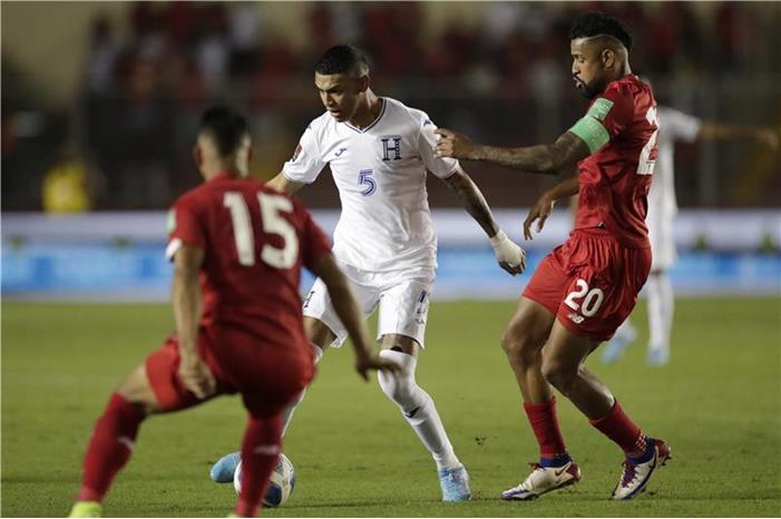 بنما تصعب على نفسها فرصة الوصول لكأس العالم 2022-03-25-09848142_epa