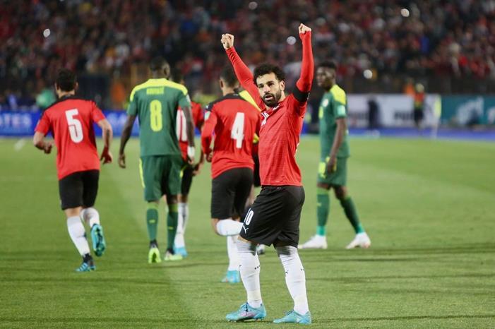 8E66B5F7-0087-4E42-A466-540215E3D478