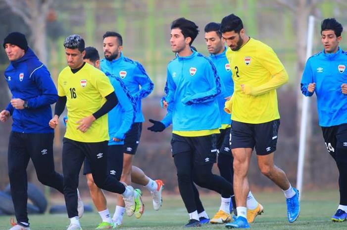 المنتخب العراقي يكثف من تدريباته قبل مواجهة سوريا الحاسمة large_20220327215607_1648407367.0721