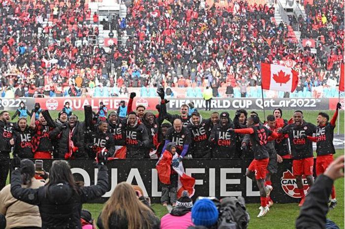 كندا تنتزع تأهلا تاريخيا إلى مونديال قطر (فيديو) 62413ebc4236047cb54a5796 (1)