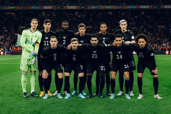 403938-FPCekuQXoA0_kcL