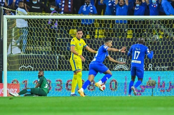 الهلال يكتسح النصر برباعية نظيفة IMG_٢٠٢٢٠٣٠٣_٢٢١١٤٨_2