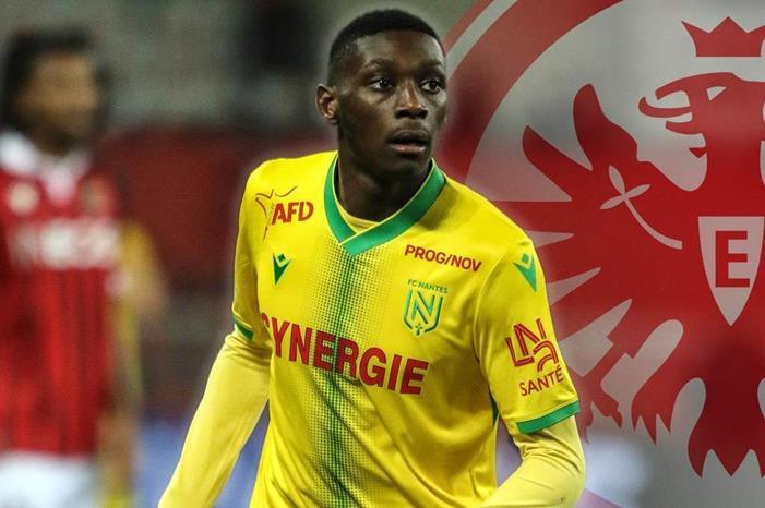 صفقة فرنسية جديدة بالدوري الألماني large-16-9