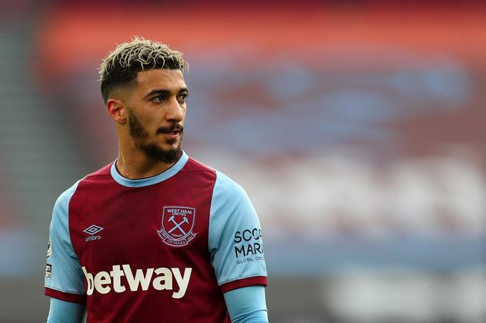 مستوى-بن-رحمة-يحبط-محاولة-انقلاب-ضده-في-وستهام-scaled