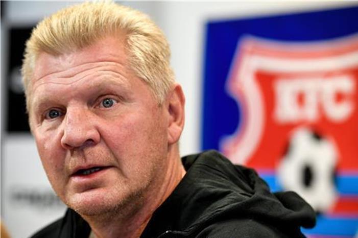 epa_soccer_2019-10_2019-10-10_2019-10-10-07909374_epa