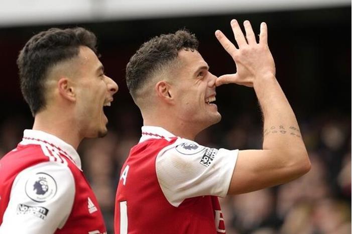 641743144c59b70d8c399078