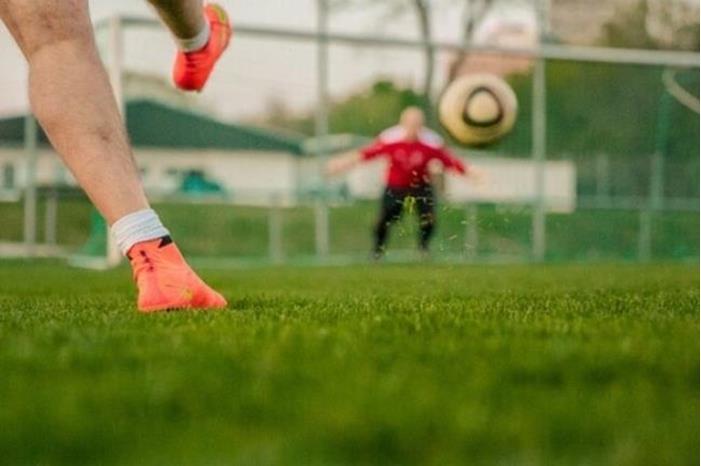 واقعة غريبة على الملاعب الإيطالية! 6417ff3f4c59b710865adf95