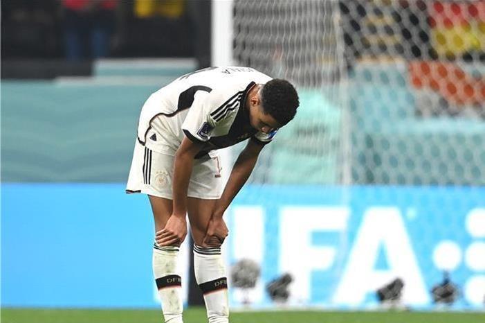 epa_soccer_2022-12_2022-12-01_2022-12-01-10342986_epa