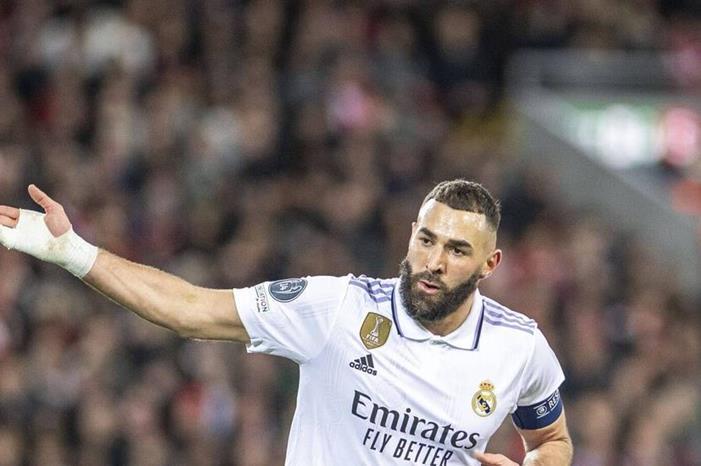 بنزيما غاضب من قرار ريال مدريد 641bef004c59b745e829f807