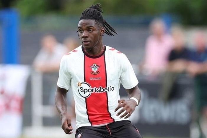 تشيلسي يستعد لخطف لافيا من مانشستر سيتي 20233253620263QC