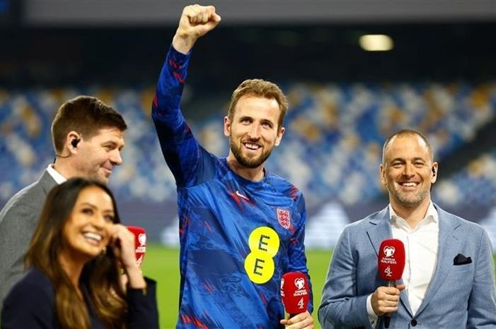 هاري كين لرئيس وزراء بريطانيا: رقم شيرر هدفي 202332613676698M