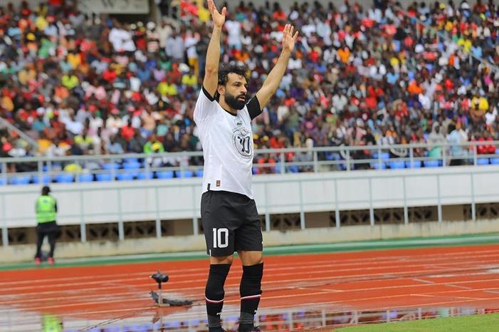 ليفربول يحتفل بتألق محمد صلاح بتصفيات أمم أفريقيا 1680031886