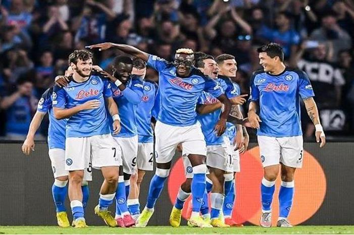 متى يحسم نابولي لقب الدوري الإيطالي؟ 163-132432-napoli-seriea-official-coronation-time_700x400