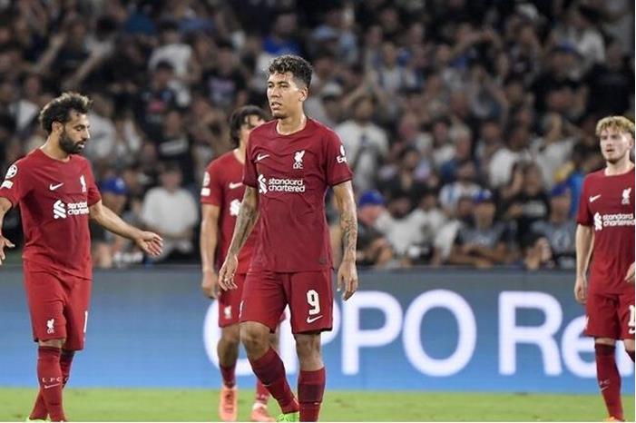 فيرمينو يقرر الرحيل عن ليفربول.. وفريق سعودي أحد خياراته! 6401e8314c59b7033c4d40d6