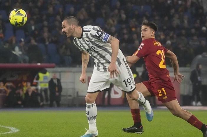 روما يفوز على يوفينتوس ويصالح جماهيره 64050ff7423604487a1b4673