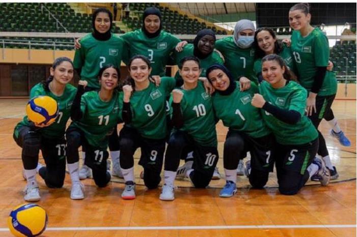 6408f62e42360403ec3c63ad