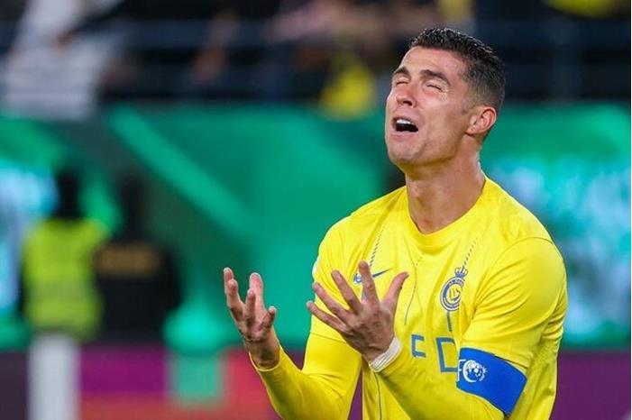 النصر يتعرض لهزيمة مريرة في عقر داره أمام العين 65ef860b4c59b735e6587c0f