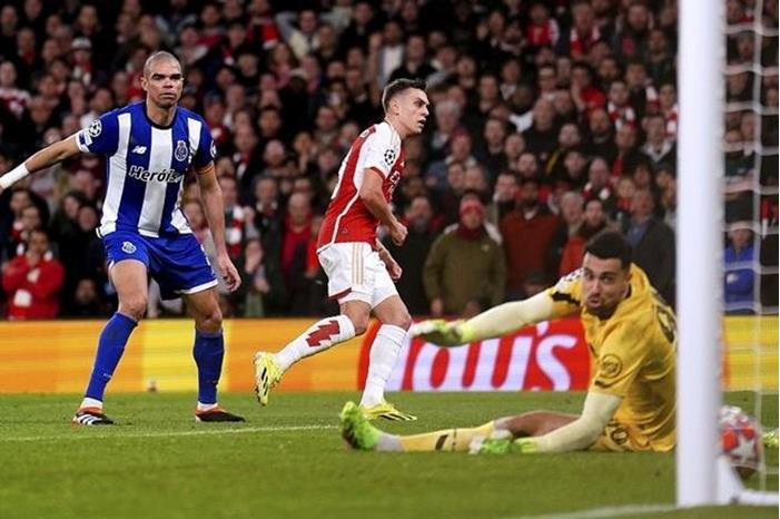 بركلات الترجيح.. أرسنال إلى ربع نهائي دوري الأبطال 65f0df794c59b72476595de6