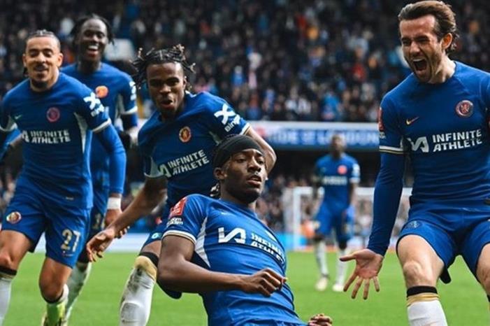 تشيلسي يفوز على ليستر سيتي بكأس الاتحاد 2024317206381419K