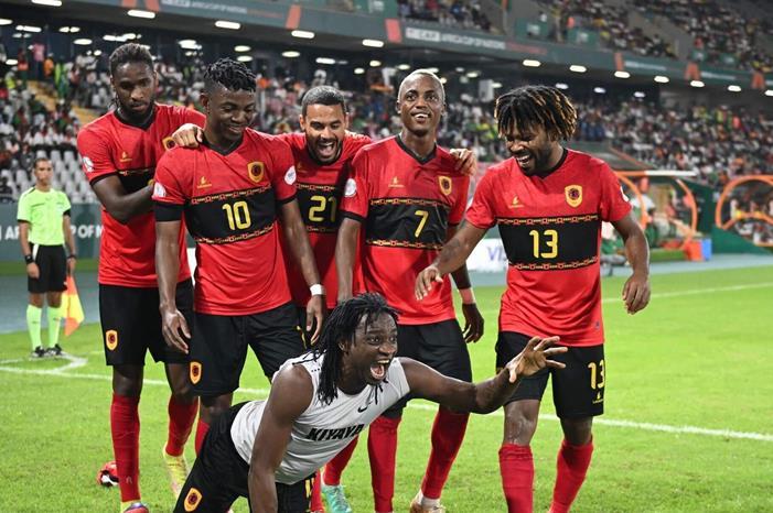 422462581_951396133015637_2940158920979506663_n-e1706060392130