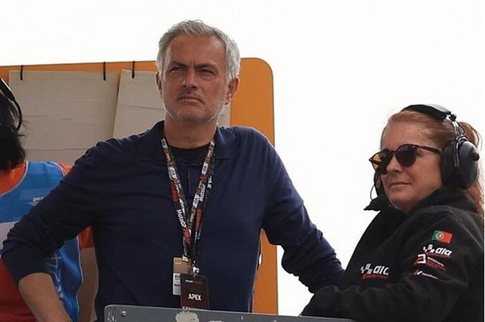 مورينيو يكشف سر زياراته المتكررة للسعودية.. ورفضه عرضا مغريا من دوري روشن 6603231342360437a669f7df