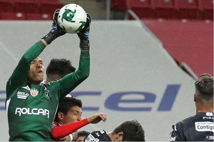 قانون جديد لمعاقبة حراس المرمى الذين يتعمدون إضاعة الوقت 65e6a7654236041bef0f1e06