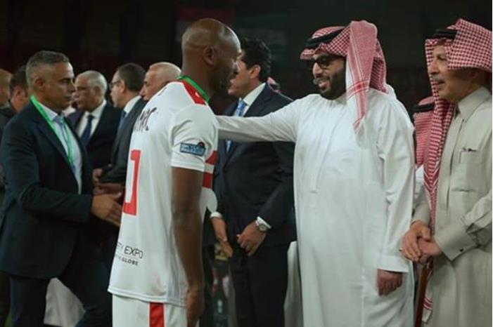 شيكابالا يثير غضب جماهير الأهلي المصري بإشارة مستفزة 65ec1ffe4236047ad064295e