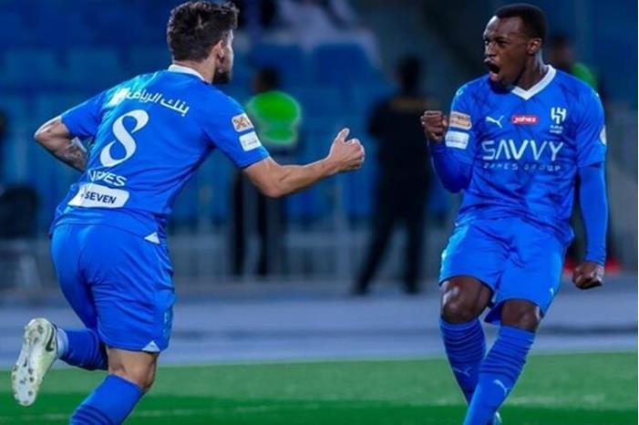 الهلال يسقط الرياض بثلاثية ويعزز صدارته للدوري السعودي 65eb57904236045eaf21a4c7