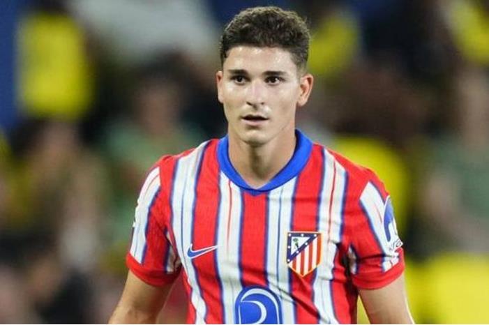 100-232510-julian-alvarez-real-madrid_700x400