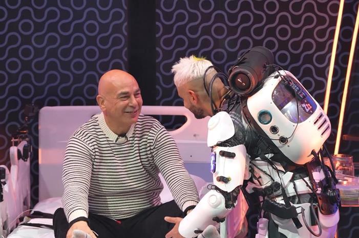 هل يرحل حسام حسن عن الفراعنة بعد فضيحة  برنامج رامز إيلون مصر؟ GnOSq1fWwAA1yKx