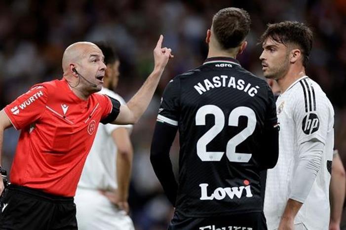 خبير تحكيمي: ليجانيس تعرض للظُلم أمام ريال مدريد real-madrid