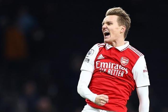 أوديجارد يحلم بمُواجهة ريال مدريد في دوري الأبطال أوديجارد-آرسنال-1