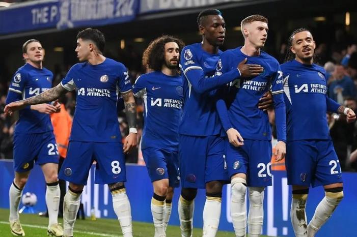 تشيلسي يستضيف ليستر سيتي بالدوري الإنجليزي 4