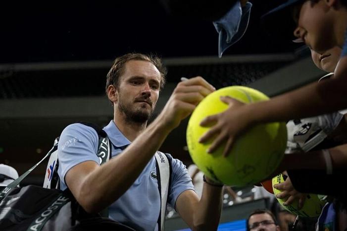 69b418e0423604197c28b59a