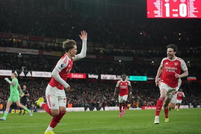 69b6b40a4c59b71d3a53fbfb