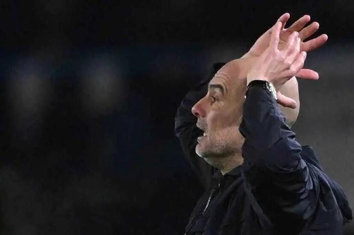 69bcf81e42360479c93a5a12