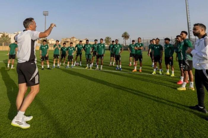 69c253d94236045d9215ed77