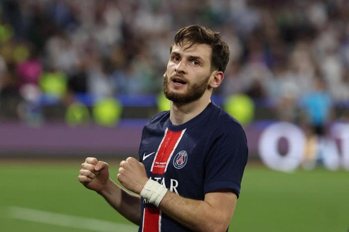 AFP__20250531__48RD26L__v1__Preview__FblEurC1PsgInterFinal_095253