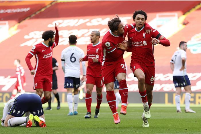 ارنولد ليفربول استون فيلا