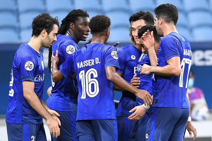 الهلال يخطف جوهرة الأهلي .. صفقة تاريخية الهلال-scaled-1