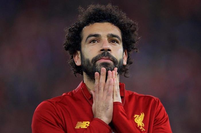 محمد صلاح يُشارك في إحياء ذكرى كارثة هيلزبره image