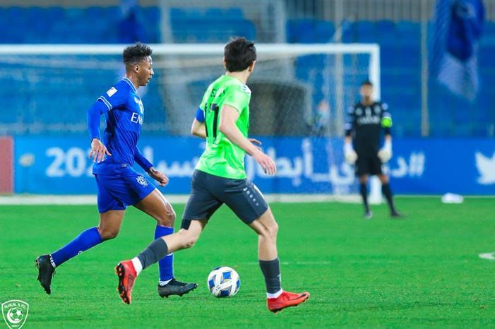 الهلال يبدأ مسيرته بدوري الأبطال بالتعادل EzC0F6zXAAUnFrd