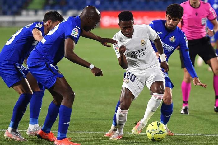 real-madrid-getafe-vinicius_821uvmo6pvwa1vkbaw90z6yfs