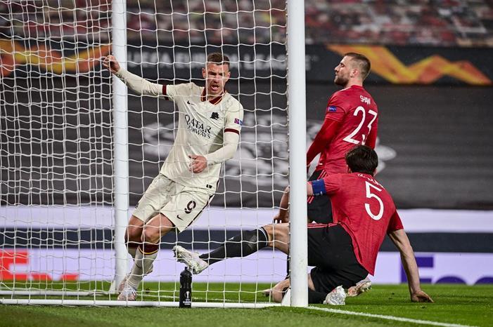 394329-مان-يونايتد-ضد-روما-(2)