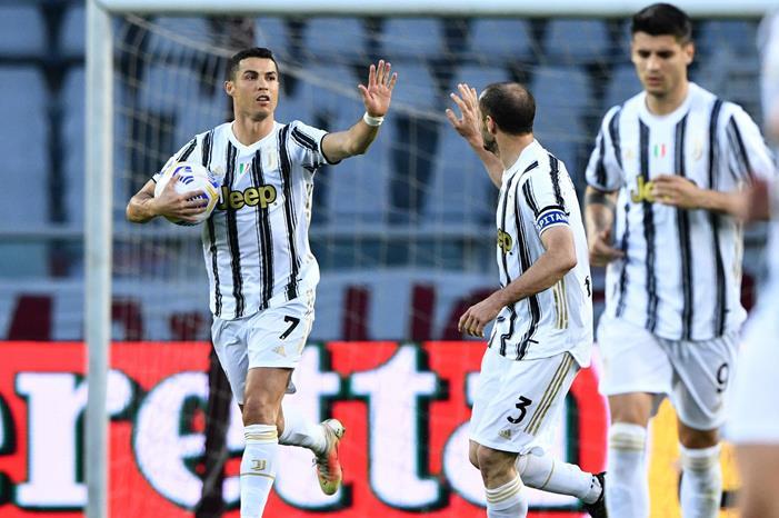 رونالدو ينقذ يوفنتوس من خسارة جديدة 0c00ecae-e698-4209-a240-e90f6f11765b