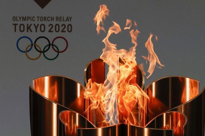 خروج-محطة-أوساكا-من-مسيرة-شعلة-طوكيو-2020